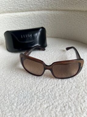 Authentic Fendi Oversize sunglasses